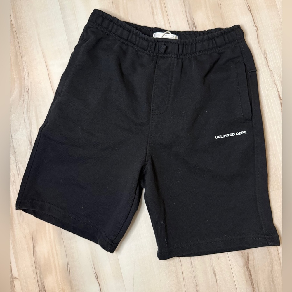 UNLIMITED DEPT. Black Casual Sweat Shorts size 13-14 boys
